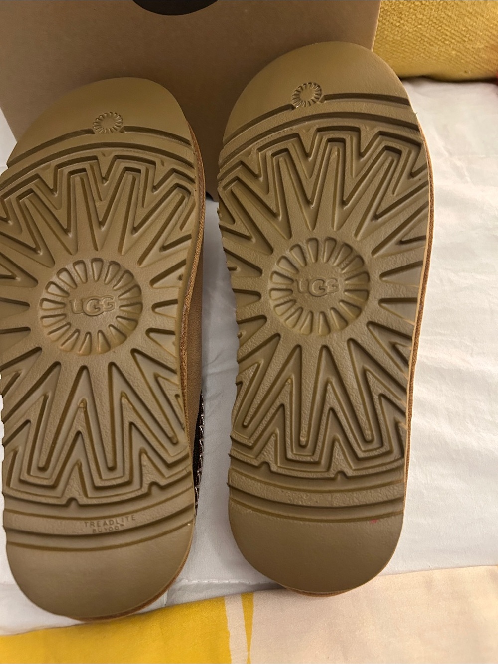 UGG Chestnut Suede Cozy Slip-On Mules NIB. Size 41 ($149 on Ugg website) NIB - Picture 6 of 14